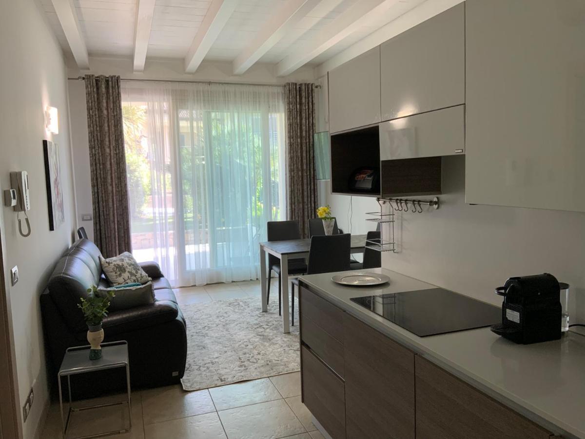 King' S Apartment سيرمِيوني المظهر الخارجي الصورة